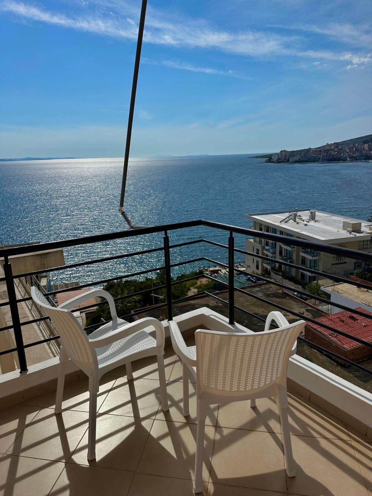 Esmeralda Apartaments Sarandë 外观 照片