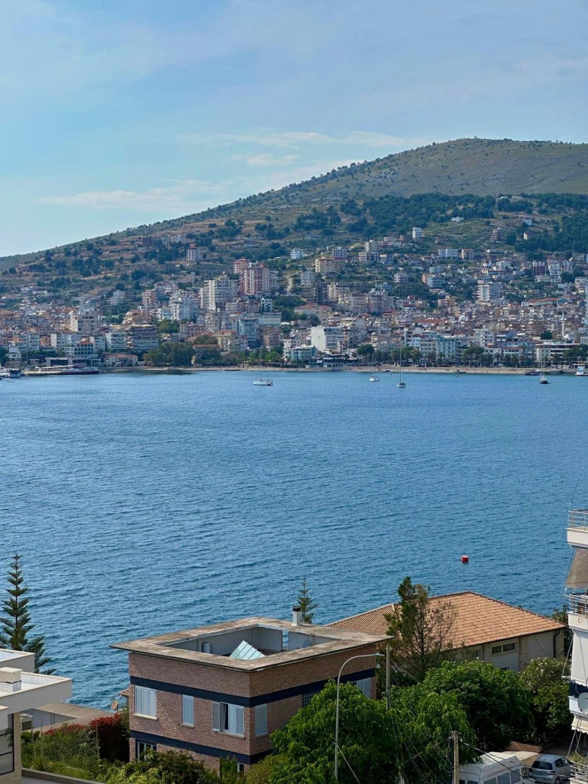 Esmeralda Apartaments Sarandë 外观 照片
