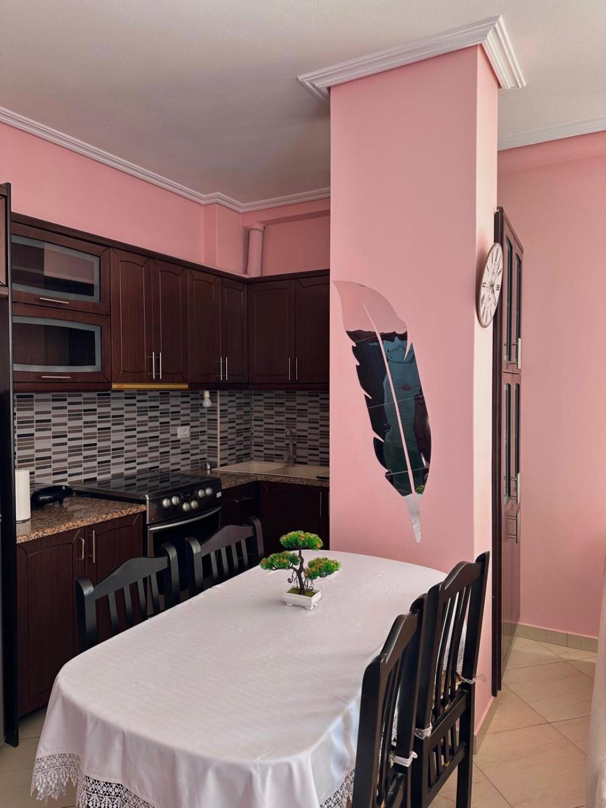 Esmeralda Apartaments Sarandë 外观 照片